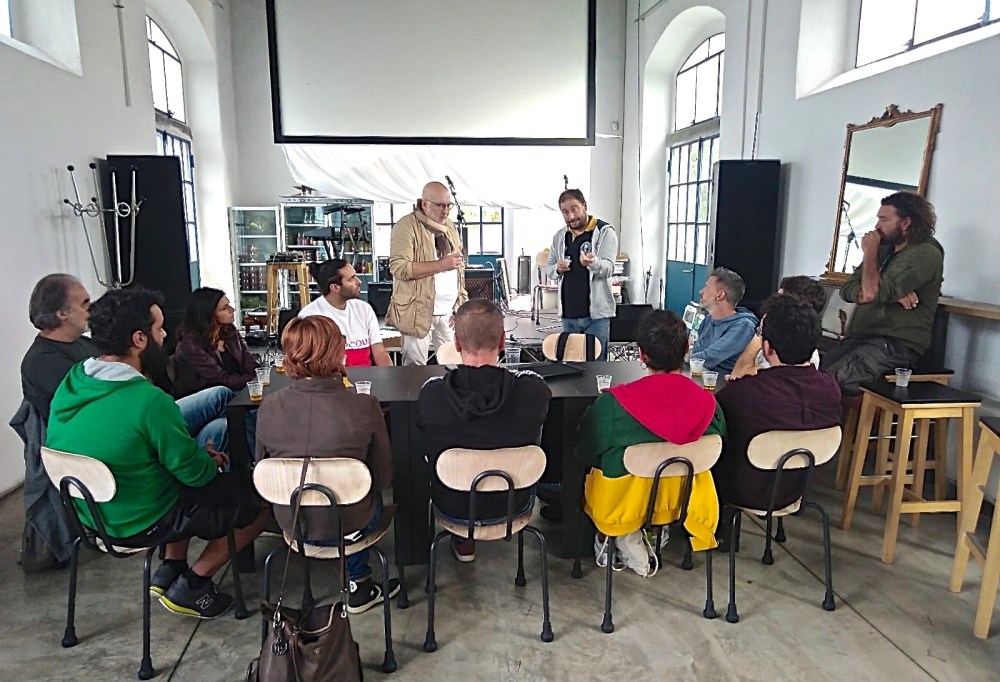 5fea39e3-83ed-4d61-9612-0a48e95b2ac9