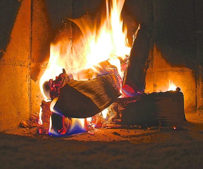 fireplace-1518156