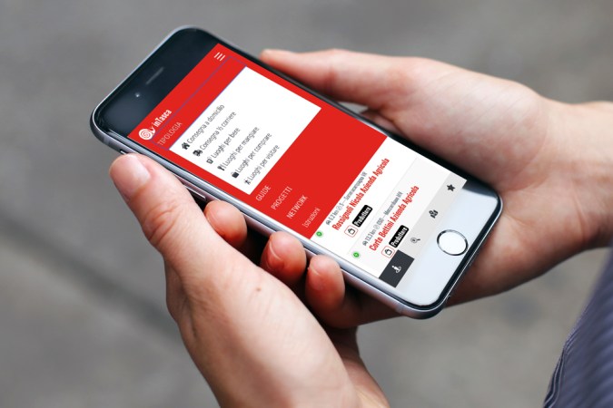 walking-with-iphone-6s